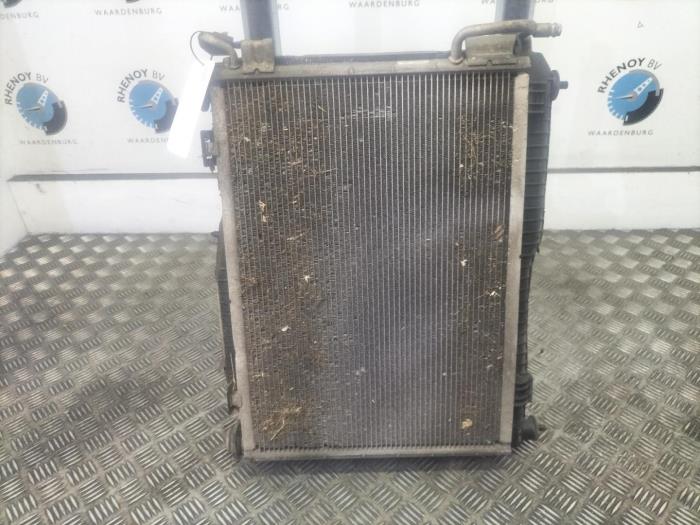 Usagé Radiateur Ford Transit Prix € 363,00 Prix TTC proposé par Rhenoy Onderdelen b.v.