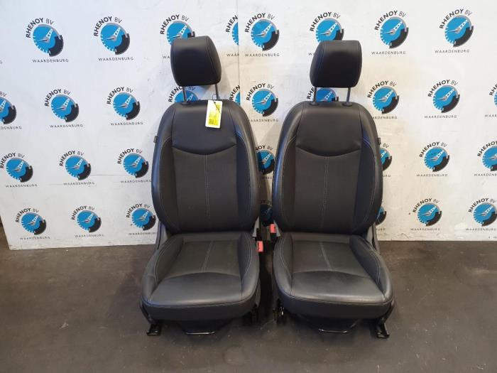 Used Interior display Opel Karl Price € 484,00 Inclusive VAT offered by Rhenoy Onderdelen b.v.