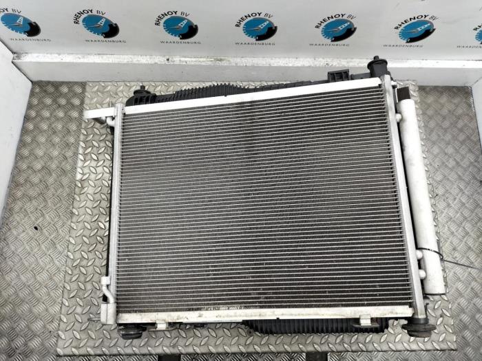 Usagé Radiateur Ford Fiesta Prix € 363,00 Prix TTC proposé par Rhenoy Onderdelen b.v.