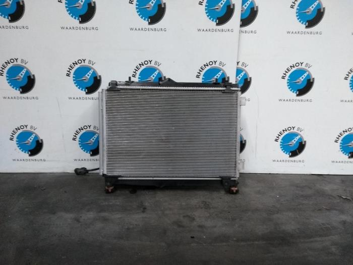 Usagé Radiateur Opel Corsa Prix € 484,00 Prix TTC proposé par Rhenoy Onderdelen b.v.