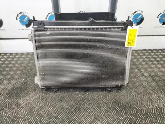 Usagé Radiateur Opel Corsa Prix € 484,00 Prix TTC proposé par Rhenoy Onderdelen b.v.