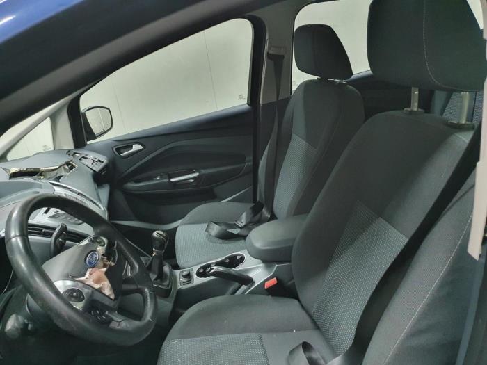 Begagnade Innerdisplay Ford C-Max Pris € 363,00 Inklusive moms erbjuds av Rhenoy Onderdelen b.v.