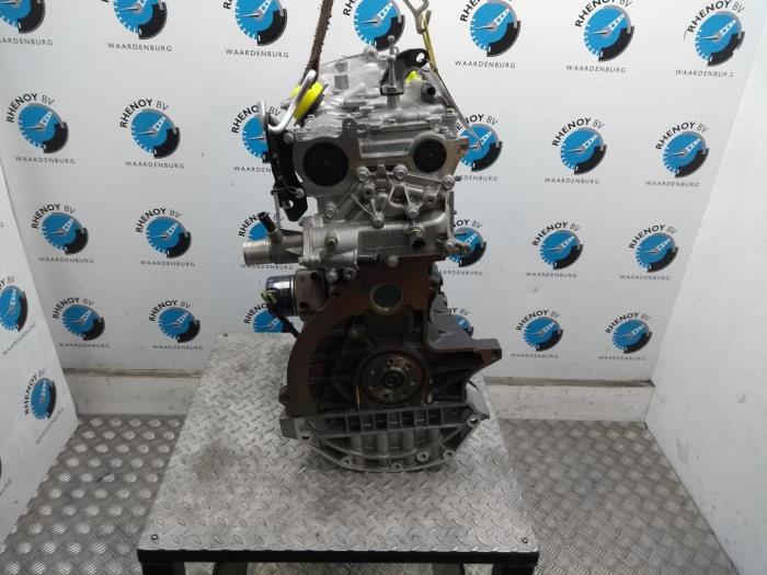Used Engine Renault Laguna Price on request offered by Rhenoy Onderdelen b.v.