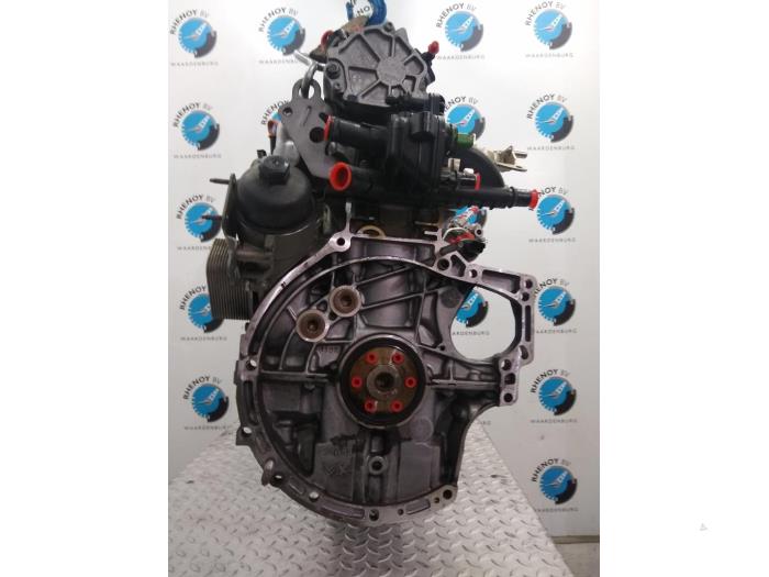 Used Engine Peugeot 3008 Price on request offered by Rhenoy Onderdelen b.v.