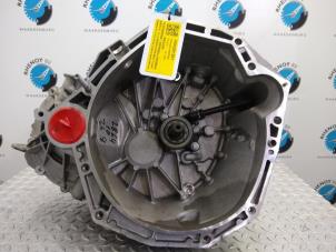 New Gearbox Renault Megane Price on request offered by Rhenoy Onderdelen b.v.