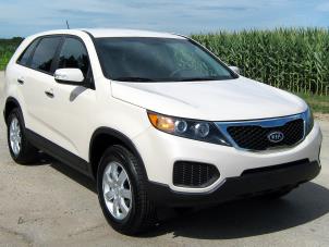 Used Front end, complete Kia Sorento Price on request offered by Rhenoy Onderdelen b.v.