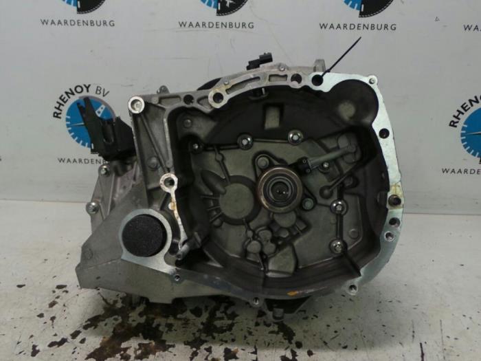 Gearbox Renault Clio JH3128 Rhenoy Onderdelen b.v.