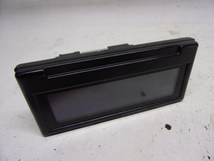 Begagnade Innerdisplay Volvo C30 (EK/MK) 2.0 D 16V Pris € 31,50 Marginaltabell erbjuds av Reclycar De Boer BV