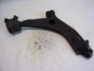 Used Front lower wishbone, right Ford C-Max (DM2) 1.8 16V Price € 26,25 Margin scheme offered by Reclycar De Boer BV