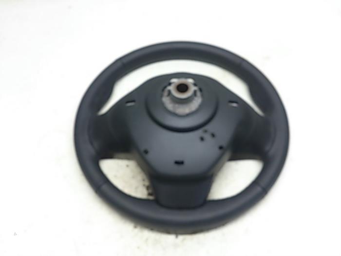 Used Renault Clio Iv 5r 0 9 Energy Tce 12v Steering Wheel Steering Wheel From A Renault Clio Iv 5r 0 9 Energy Tce 12v 2017