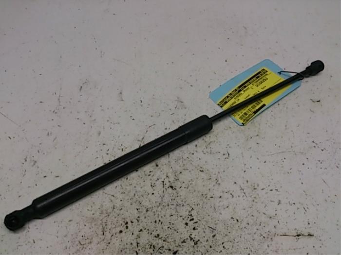Rear gas strut, left from a Citroën DS3 (SA) 1.6 HDiF 16V 2011