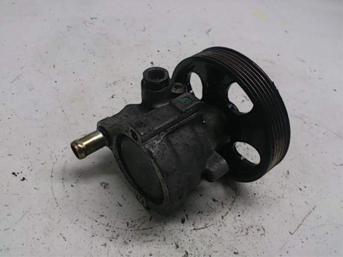 Power steering pump Volvo V40 1.9 D 8200071050 D4192T3