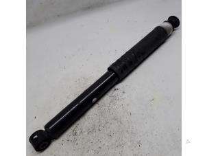 Used Rear shock absorber, right Renault Clio IV (5R) 1.5 dCi 90 FAP Price € 36,75 Margin scheme offered by Reclycar De Boer BV