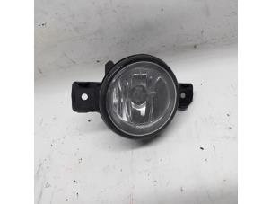 Used Fog light, front right Renault Clio III (BR/CR) 1.5 dCi 70 Price € 15,75 Margin scheme offered by Reclycar De Boer BV