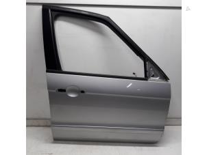 Używane Drzwi prawe przednie wersja 4-drzwiowa Ford S-Max (GBW) 2.0 TDCi 16V 140 Cena € 63,00 Procedura marży oferowane przez Reclycar De Boer BV