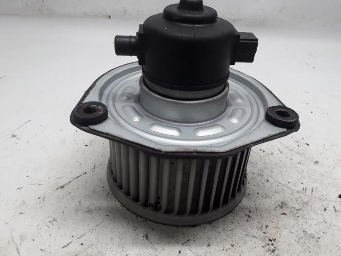 Motor de ventilador de calefactor de un Daewoo Lanos (TA/TF08/48/86) 1.5 1997