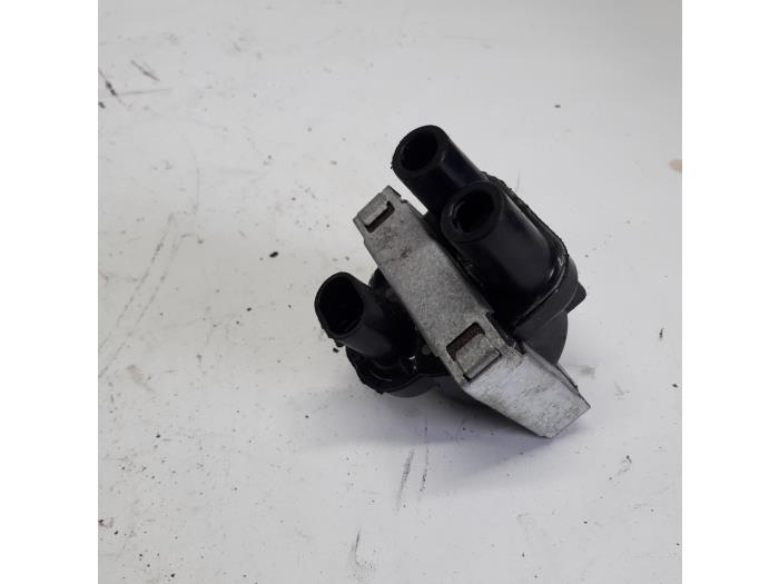 Ignition coil from a Fiat Panda (169) 1.2 Fire 2007