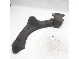 Used Front lower wishbone, left Ford Mondeo IV Wagon 2.0 16V Price € 36,75 Margin scheme offered by Reclycar De Boer BV