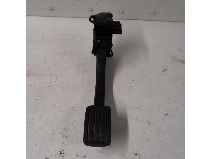 Begagnade Gaspedalsensor Peugeot 308 SW (L4/L9/LC/LJ/LR) 1.6 BlueHDi 120 Pris € 36,75 Marginaltabell erbjuds av Reclycar De Boer BV