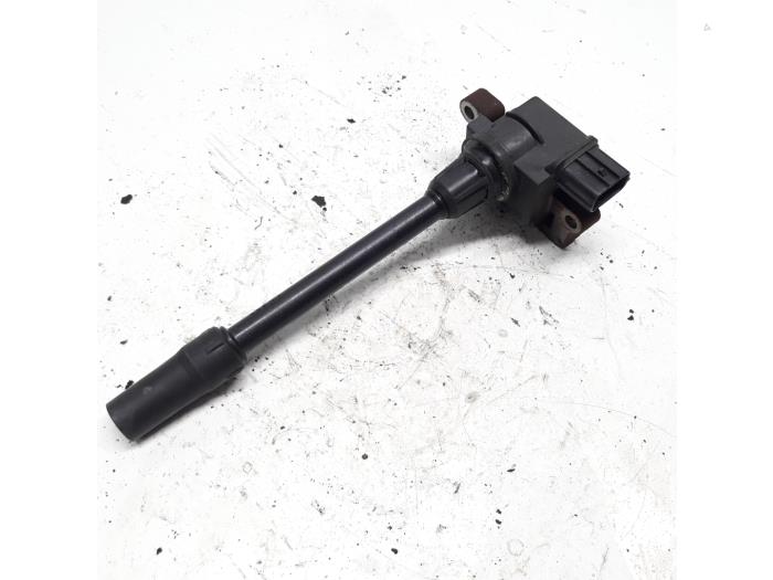 Usagé Bobine Mitsubishi Space Wagon (N8/N9) 2.4 16V GDI GLX Prix € 21,00 Règlement à la marge proposé par Reclycar De Boer BV