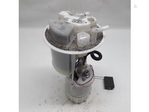 Used Electric fuel pump Citroen C1 1.0 Vti 68 12V Price € 63,00 Margin scheme offered by Reclycar De Boer BV