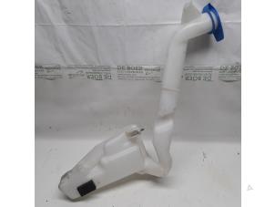 Used Front windscreen washer reservoir Seat Ibiza IV (6J5) 1.2 TSI Price € 26,25 Margin scheme offered by Reclycar De Boer BV