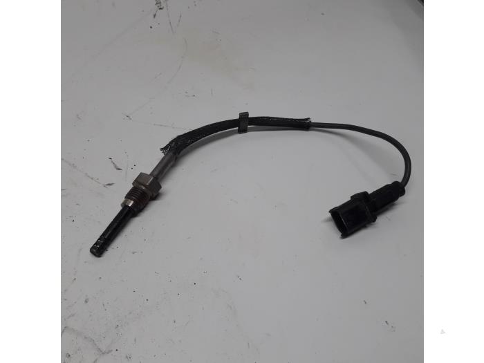 Begagnade Partikelfiltersensor Saab 9-3 II Sport Sedan (YS3F) 1.9 TTiD 16V Pris € 21,00 Marginaltabell erbjuds av Reclycar De Boer BV