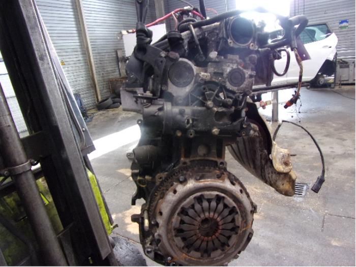 Engine from a Renault Scénic II (JM) 1.6 16V 2005