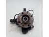 Front wheel hub from a Renault Clio III (BR/CR), 2005 / 2014 1.4 16V, Hatchback, Petrol, 1.390cc, 72kW (98pk), FWD, K4J780, 2005-06 / 2012-12, BR0A; BR1A; CR0A; CR1A; BRCA; CRCA 2005