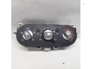 Used Heater control panel Renault Twingo II (CN) 1.2 Price € 26,25 Margin scheme offered by Reclycar De Boer BV
