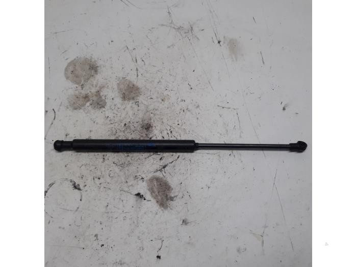 Rear gas strut, right from a Renault Twingo II (CN) 1.2 16V 2008