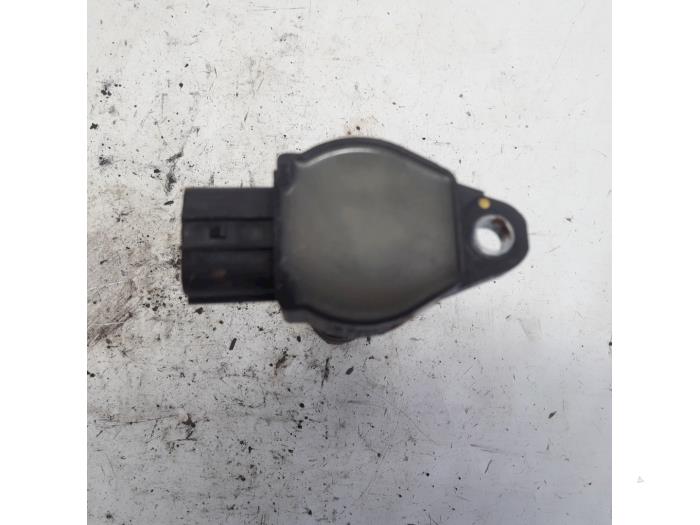Usagé Bobine Mitsubishi Colt (Z2/Z3) 1.3 16V Prix € 26,25 Règlement à la marge proposé par Reclycar De Boer BV