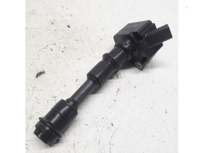 Usagé Bobine Volvo V40 Cross Country (MZ) 2.0 T3 16V Prix € 36,75 Règlement à la marge proposé par Reclycar De Boer BV
