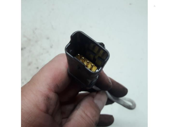 Sonde lambda d'un Peugeot 208 I (CA/CC/CK/CL) 1.2 Vti 12V PureTech 82 2017