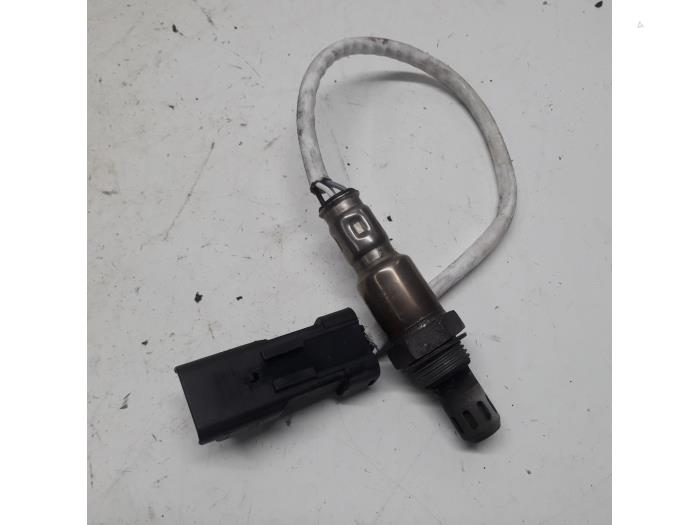 Usados Sonda Lambda Peugeot 208 I (CA/CC/CK/CL) 1.2 Vti 12V PureTech 82 Precio € 26,25 Norma de margen ofrecido por Reclycar De Boer BV