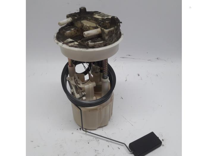 Usagé Pompe d'injection Fiat Punto I (176) 55 1.1 Prix € 26,25 Règlement à la marge proposé par Reclycar De Boer BV