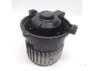 Used Heating and ventilation fan motor Mitsubishi Colt (Z2/Z3) 1.3 16V Price € 52,50 Margin scheme offered by Reclycar De Boer BV