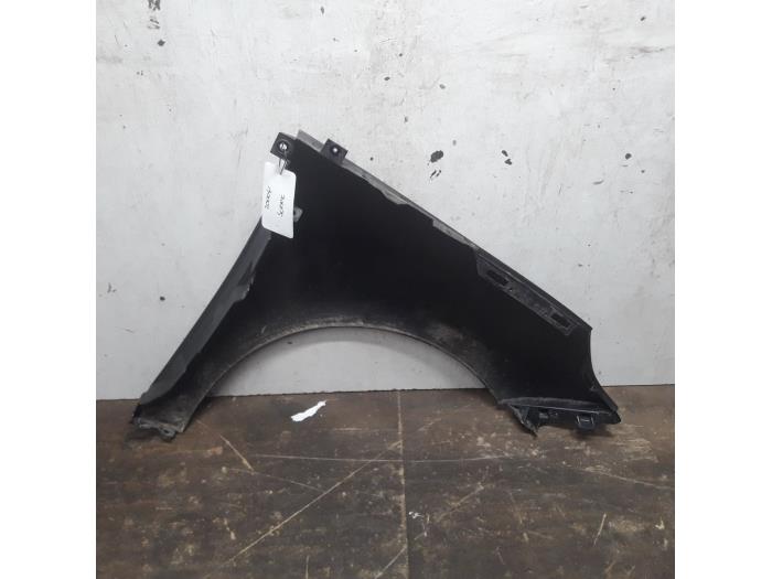 Front wing, left from a Renault Scénic III (JZ) 1.6 16V 2010