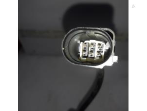 Lambda probe from a Volkswagen Golf VII (AUA) 1.6 TDI BlueMotion 16V 2016