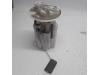 Electric fuel pump from a Renault Twingo III (AH) 1.0 SCe 70 12V 2014