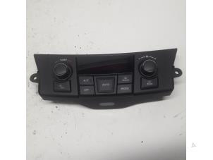 Used Heater control panel Suzuki Swift (ZA/ZC/ZD) 1.2 16V Price € 52,50 Margin scheme offered by Reclycar De Boer BV