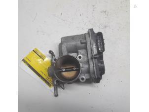 Usagé Boîtier accélérateur Suzuki Alto 1.0 12V Prix € 26,25 Règlement à la marge proposé par Reclycar De Boer BV
