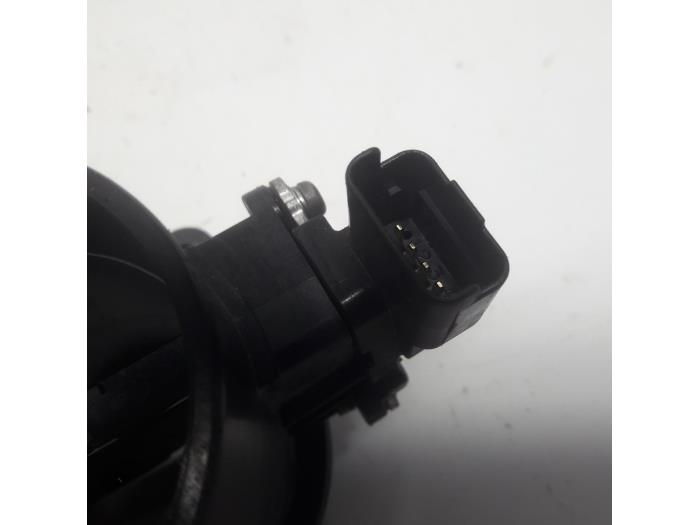 Airflow meter from a Peugeot 508 SW (8E/8U) 1.6 HDiF 16V 2013