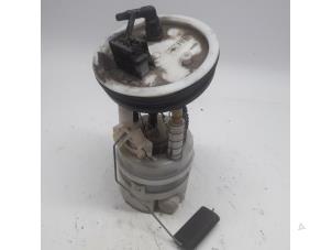 Usados Bomba eléctrica de combustible Mini Mini (R56) 1.4 16V One Precio € 78,75 Norma de margen ofrecido por Reclycar De Boer BV