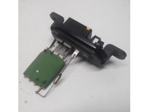 Used Heater resistor Dacia Lodgy (JS) 1.5 dCi FAP Price € 21,00 Margin scheme offered by Reclycar De Boer BV