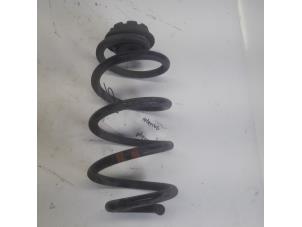 Used Rear coil spring Nissan Qashqai (J10) 1.5 dCi Price € 21,00 Margin scheme offered by Reclycar De Boer BV