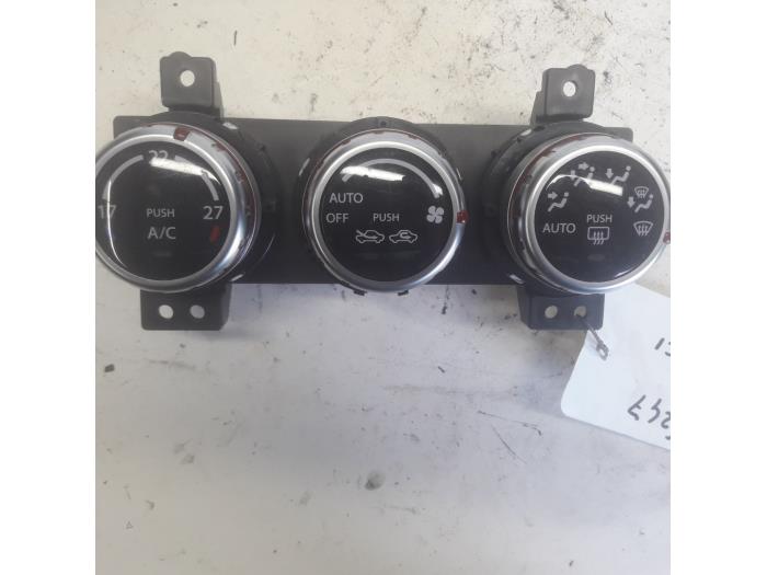 Heater control panel from a Fiat Sedici (189) 1.6 16V Emotion 4x4 2007