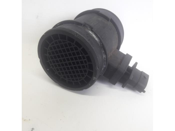 Gebrauchte Luftmengenmesser Opel Corsa D 1.3 CDTi 16V Ecotec Preis € 36,75 Margenregelung angeboten von Reclycar De Boer BV