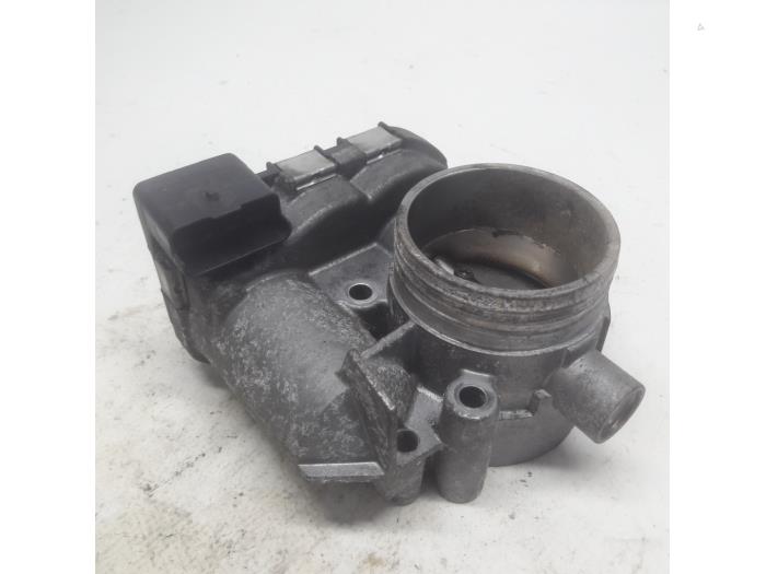 Usagé Boitier papillon Peugeot 206 (2A/C/H/J/S) 1.6 16V Prix € 15,75 Règlement à la marge proposé par Reclycar De Boer BV