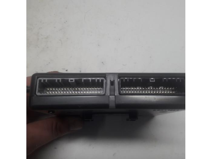 Module climatronic from a Renault Clio V (RJAB) 1.0 TCe 100 12V 2019